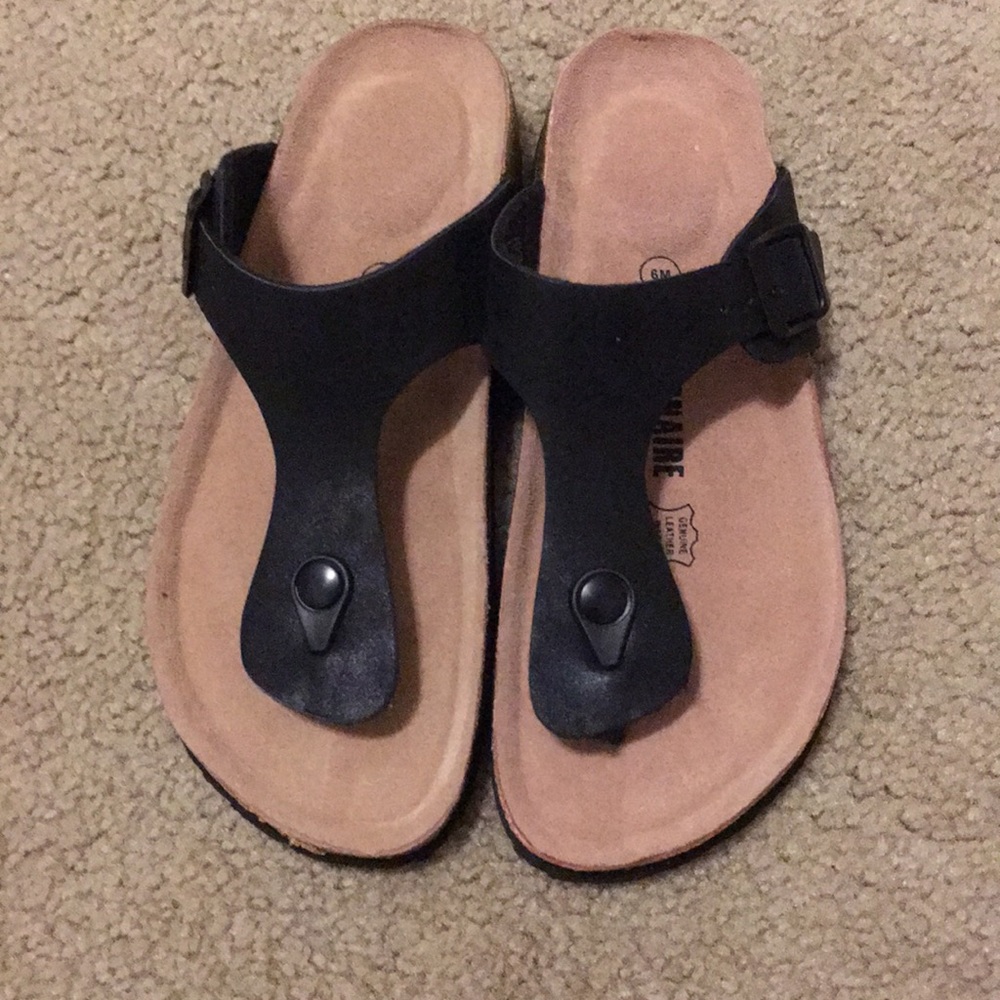 NEVER WORN! Sandals size 6!